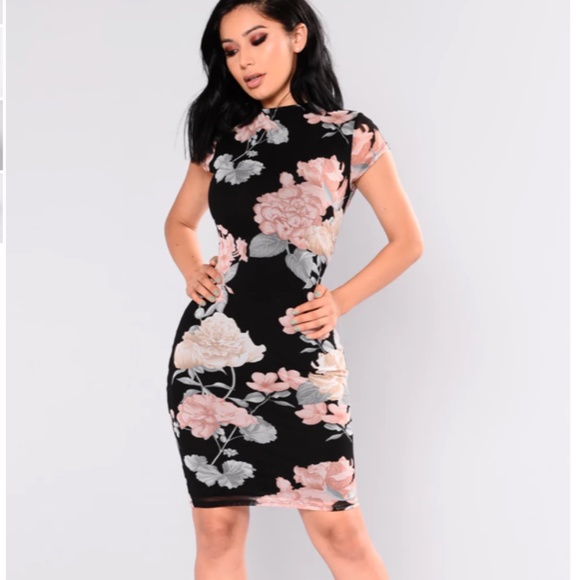 Fashion Nova Dresses & Skirts - Fashion Nova Floral Midi Dress